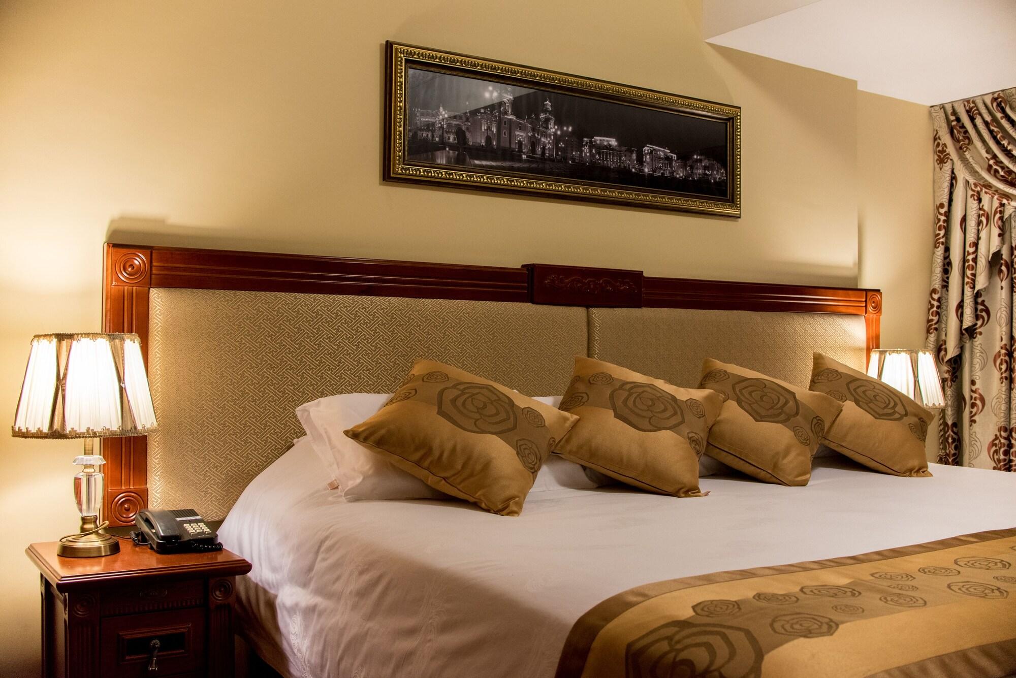 Apart Hotel El Doral Лима Екстериор снимка